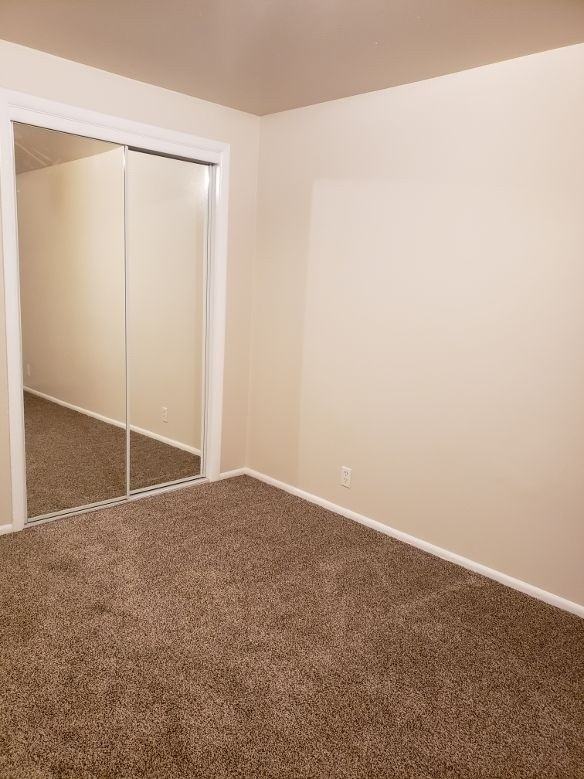3760 S Redmaple Rd #1 - Photo 7 of 36