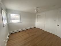 2307 W 35th St #6 - Photo 1 of 1