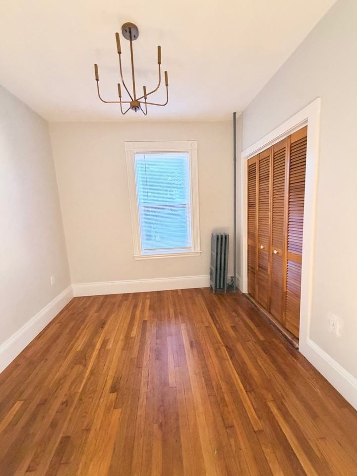 95 Jamaica St #2B - Photo 4 of 10