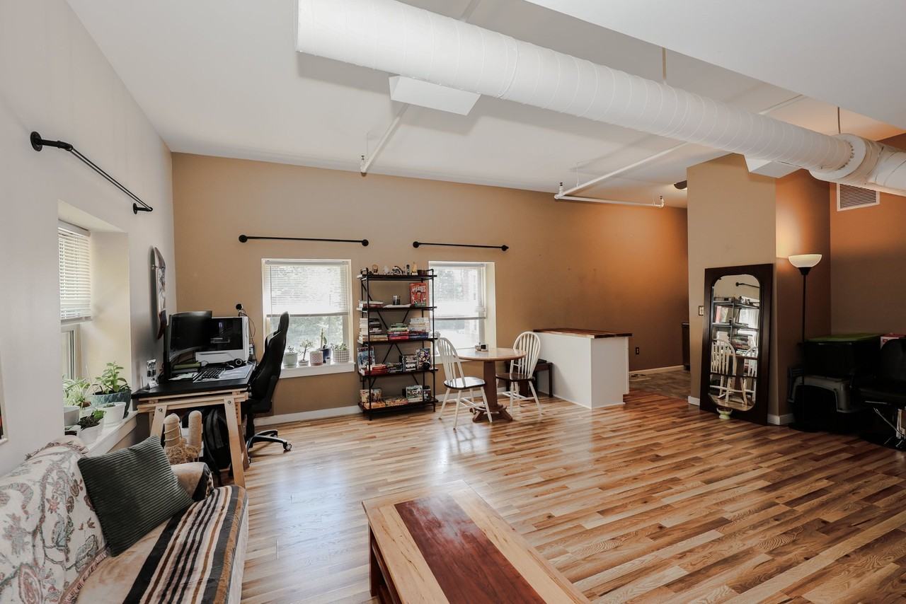 15 Mount Saint Marys Way #209 - Photo 3 of 18