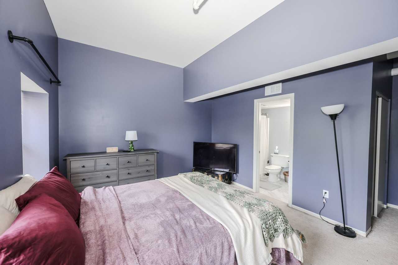 15 Mount Saint Marys Way #209 - Photo 6 of 18