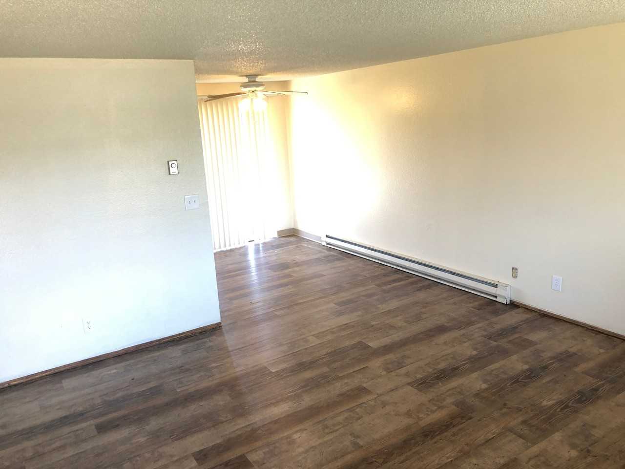 6601 198th Ave Sw #15 - Photo 4 of 9