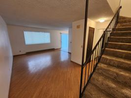 featured image of 1214 E 3rd St #3