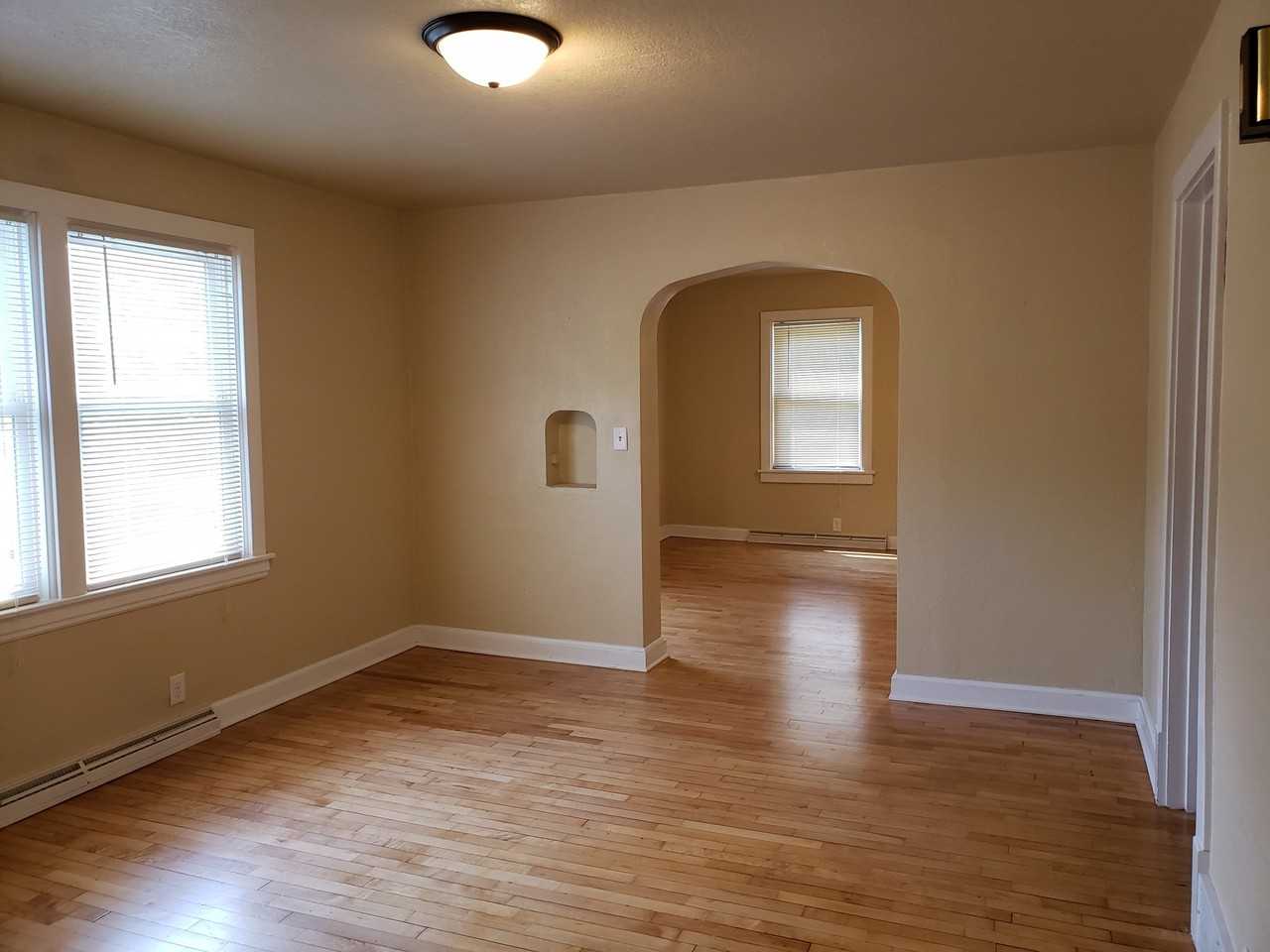 614 N Union St - Photo 4 of 14