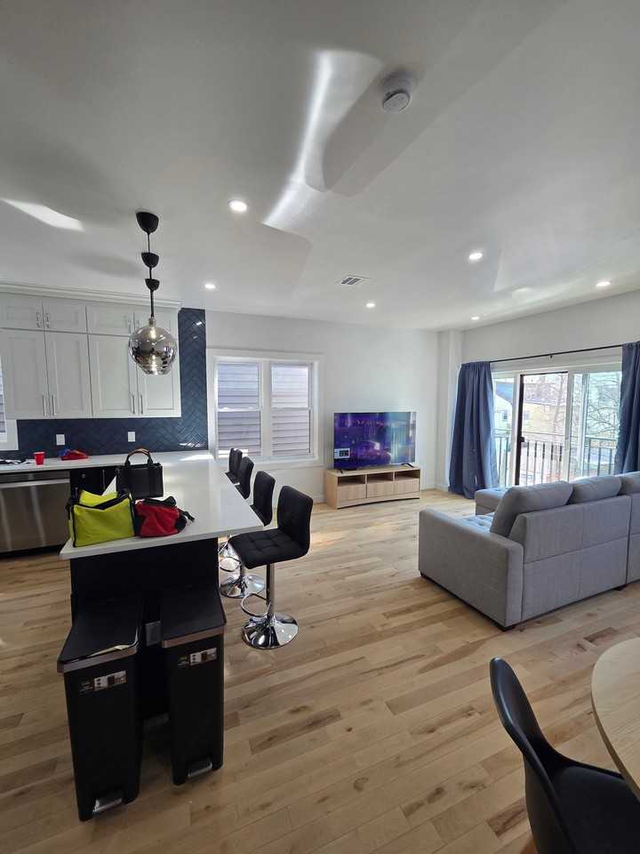 11 Voorheest Street #2ndFL - Photo 7 of 7