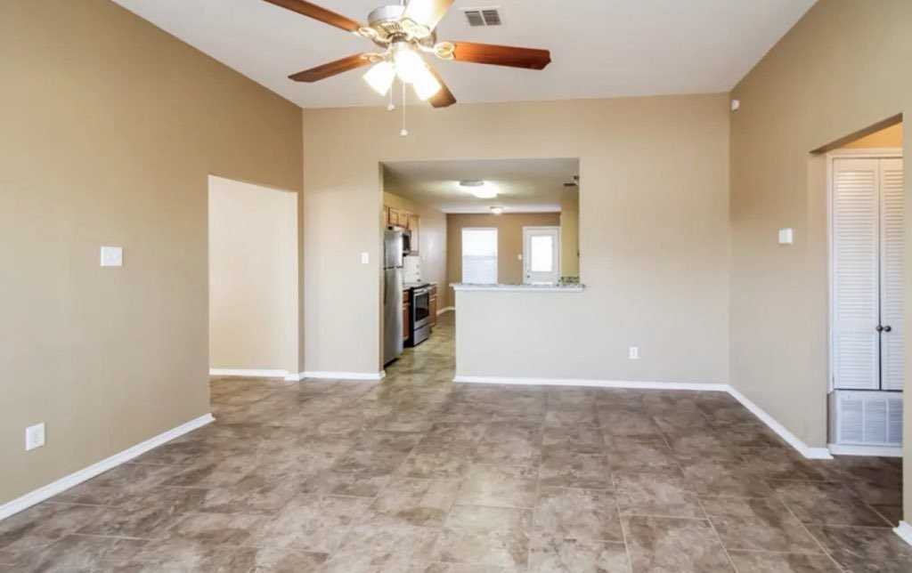 1121 Rosemary Dr #1 - Photo 6 of 18