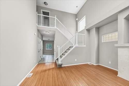 9854 Kenton Cir - Photo 4 of 10