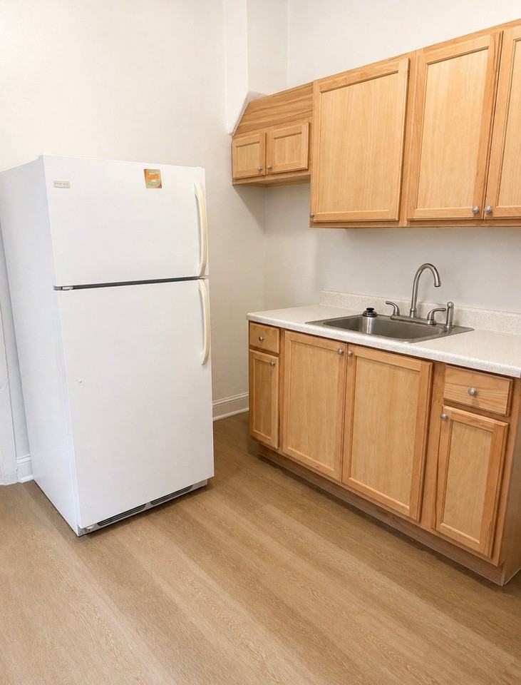 2030 E Wishart St #1 - Photo 4 of 10