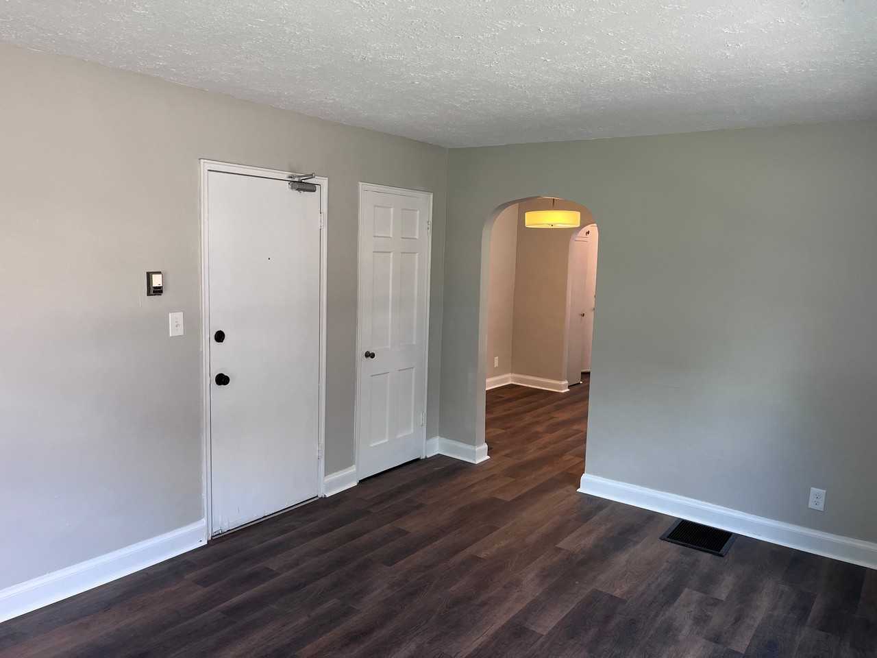 4704 S 3rd St #1GL - Photo 5 of 7