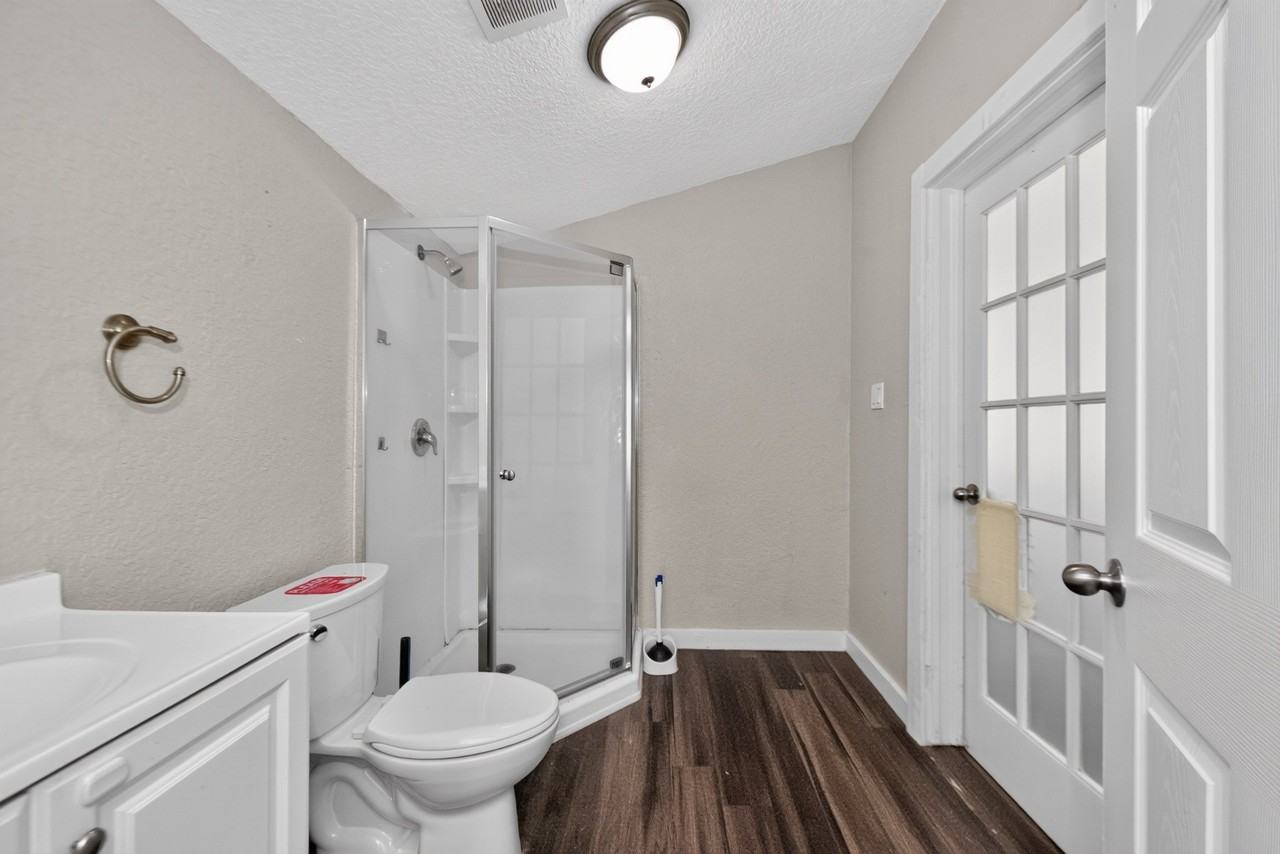 306 Murray St - Photo 3 of 9
