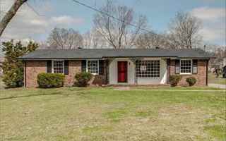 featured image of 147 Oak Park Dr #12