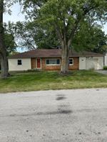 featured image of 1802 Wayside Dr