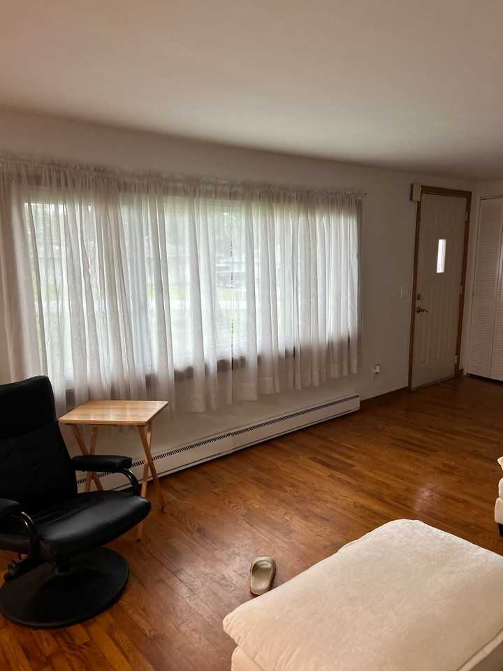 1802 Wayside Dr - Photo 3 of 15