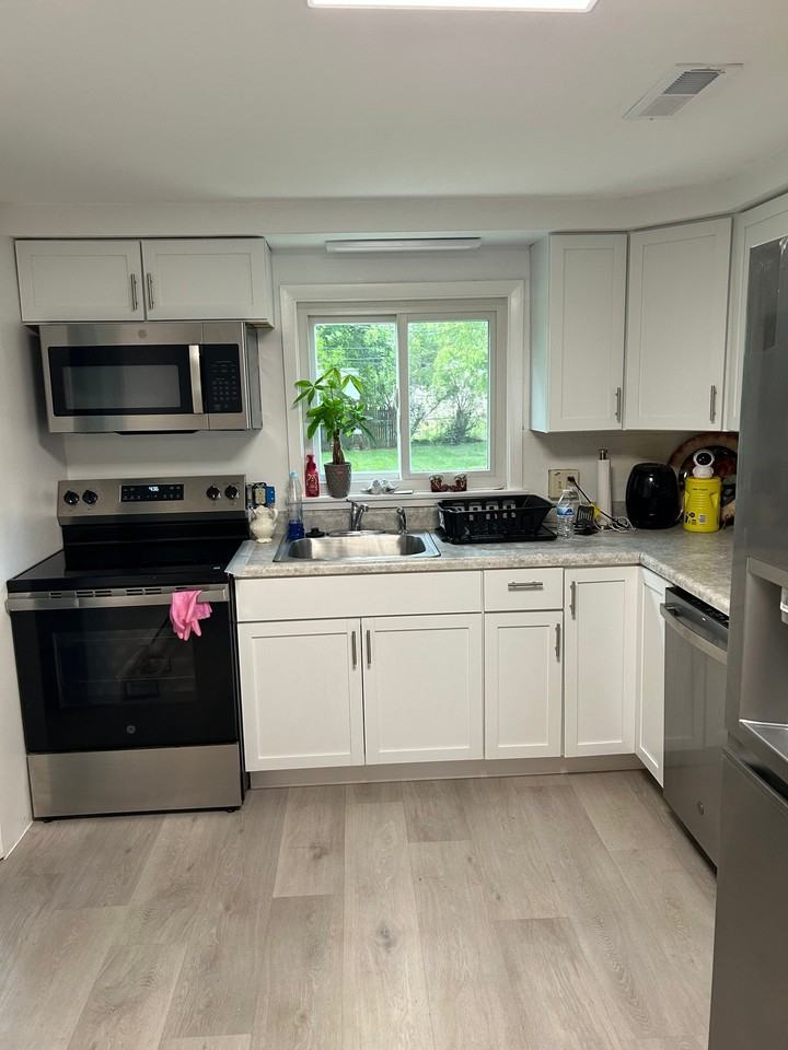 1802 Wayside Dr - Photo 5 of 15