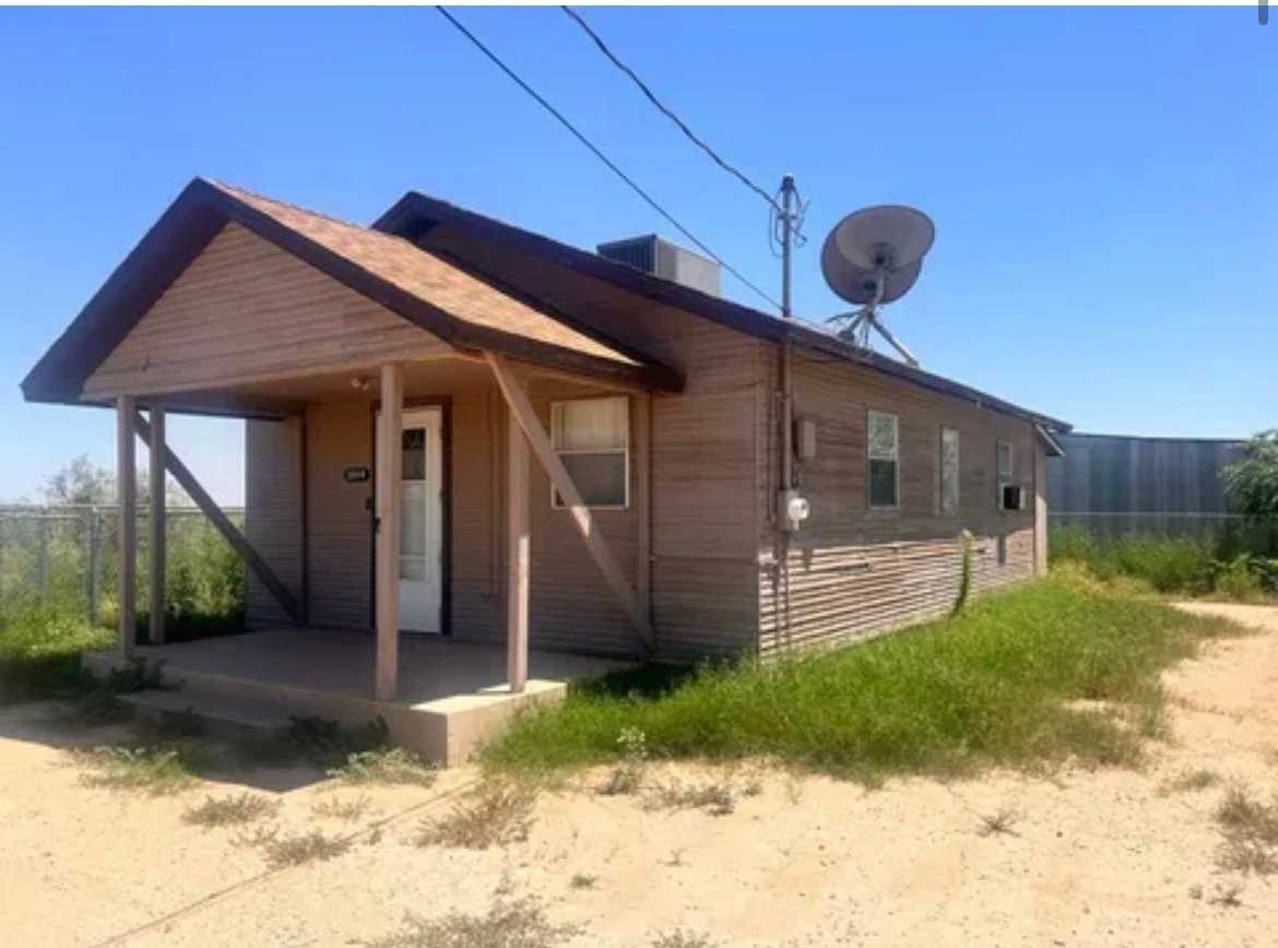 2314 Livingston Rd - Photo 2 of 12