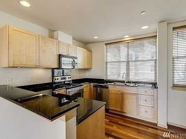 19052 14th Ct Ne #1 - Photo 4 of 16