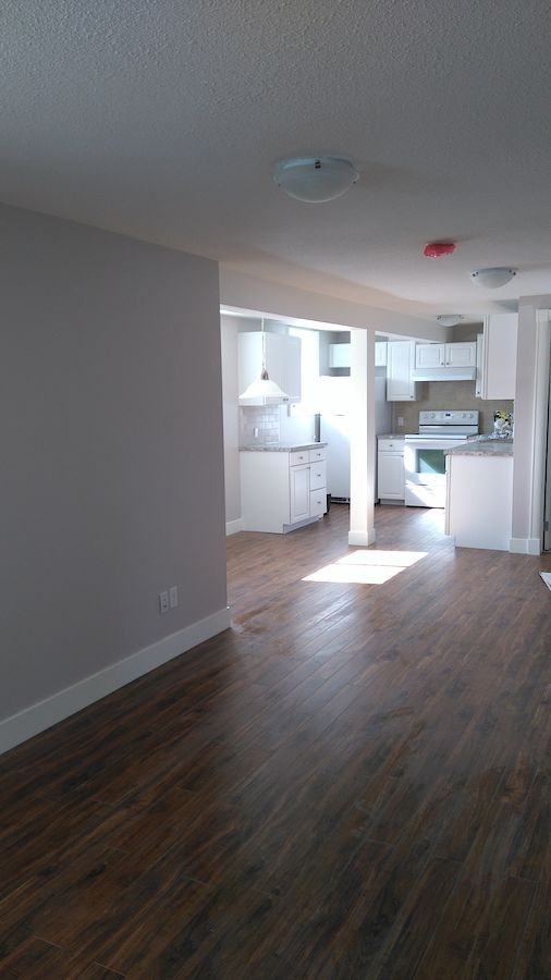 1948 26 Ave Sw - Photo 6 of 20
