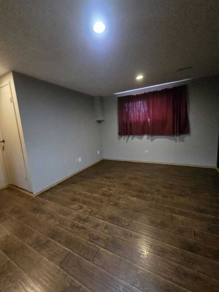6015 4 Ave Ne - Photo 5 of 6