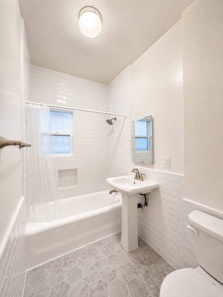 840 6th St #8 - Photo 7 of 14