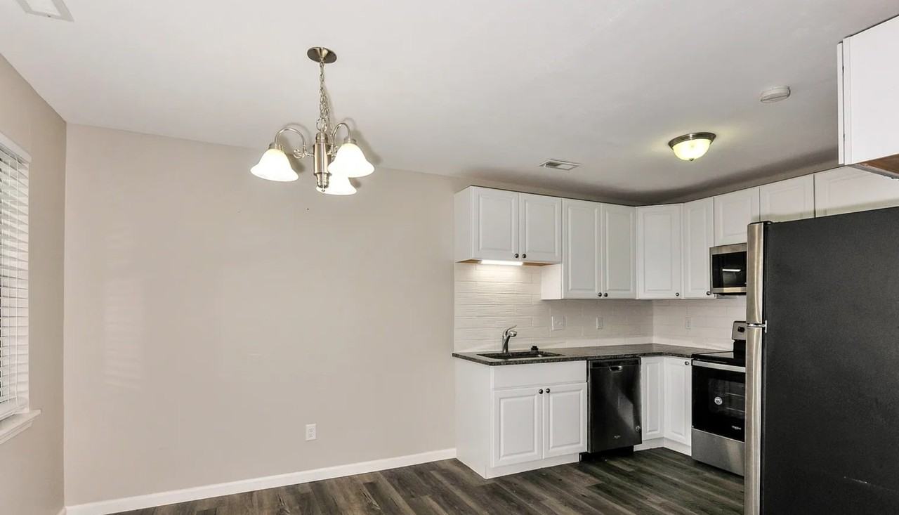 20 Pheasant Ln #NA - Photo 3 of 14