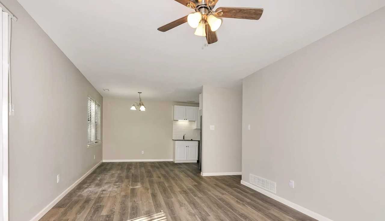 20 Pheasant Ln #NA - Photo 4 of 14