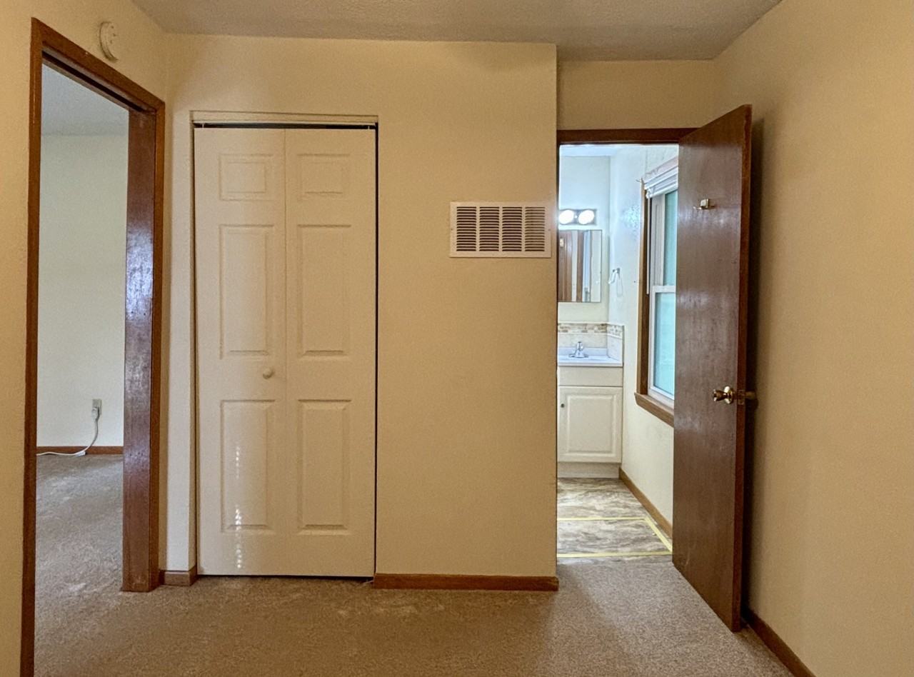 2415 36th St #NA - Photo 5 of 11