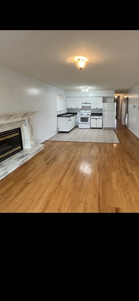 5319 Norfolk Street #Main - Photo 4 of 8
