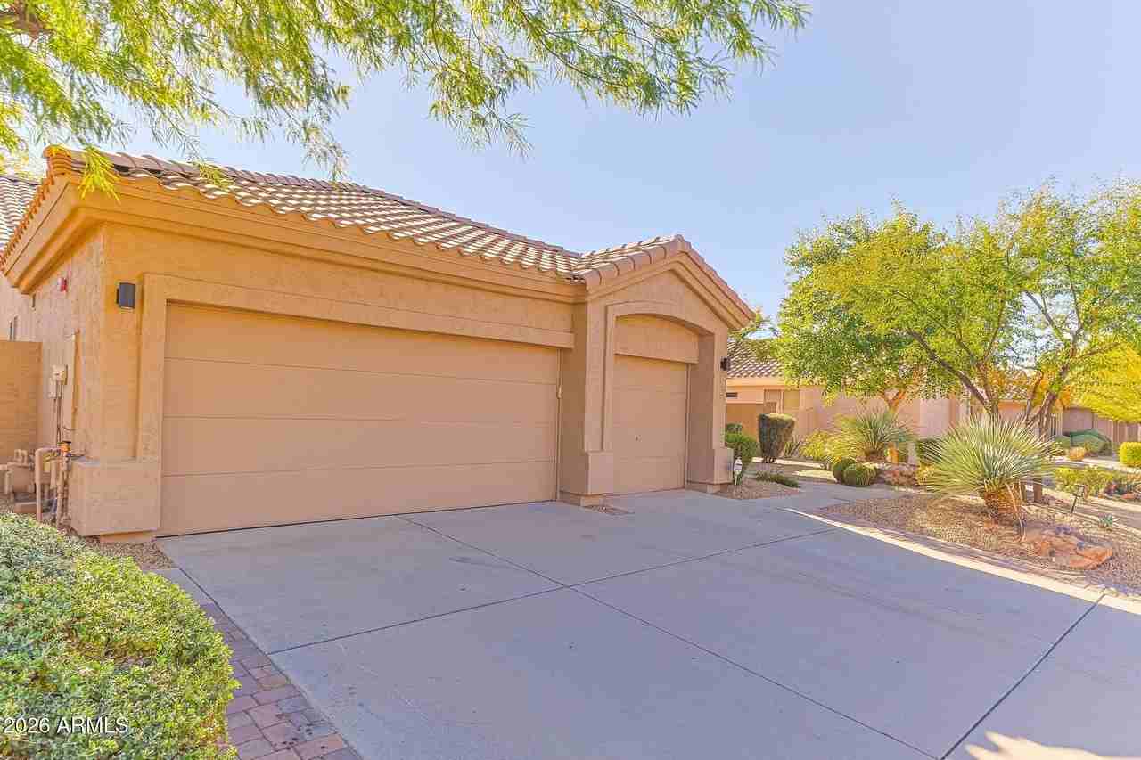 7241 E Rustling Pass - Photo 2 of 47