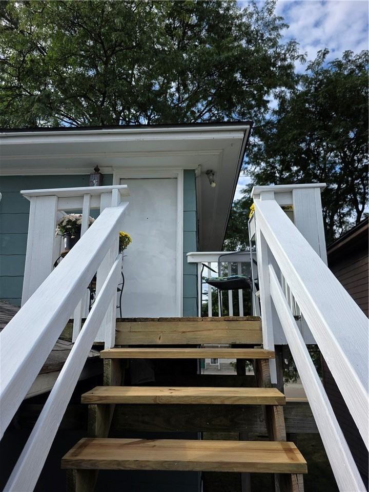 311 Woodview Ave #201 - Photo 7 of 23