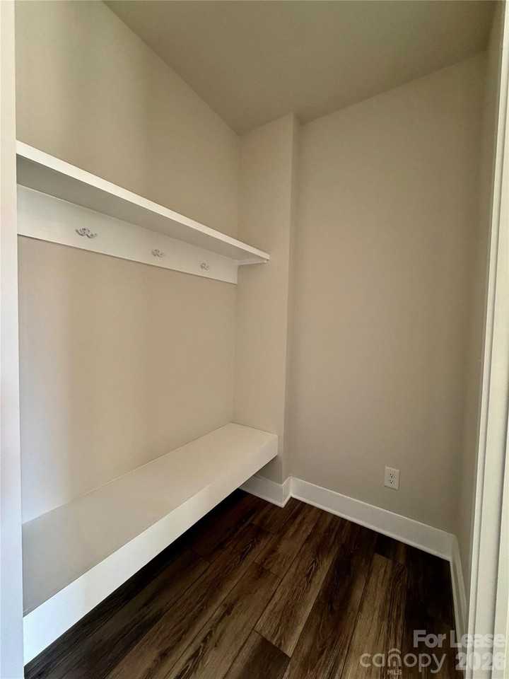 1629 Unison Dr - Photo 6 of 45