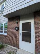 61 Dover Ct #B - Photo 1 of 1