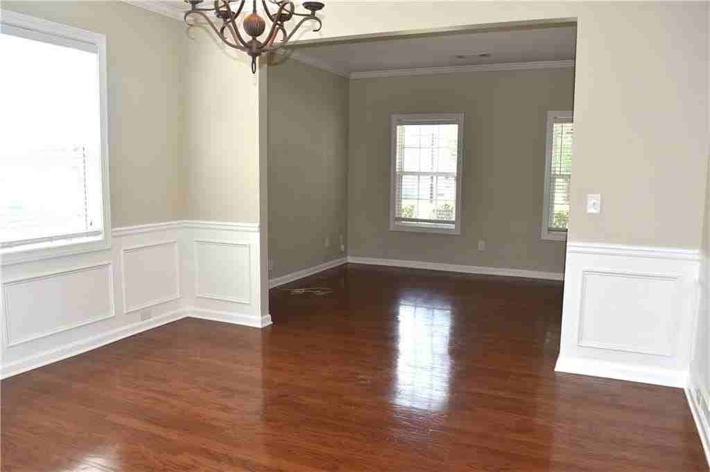 3327 Edenridge Ct - Photo 7 of 19