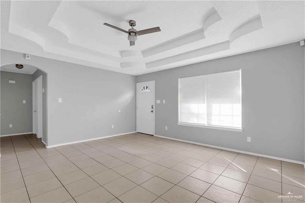 1821 W Portales Dr #2 - Photo 3 of 8