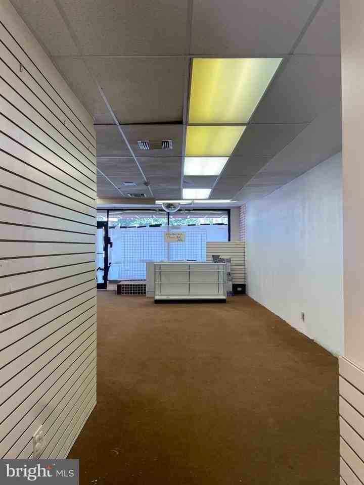 614 South Ave - Photo 4 of 9