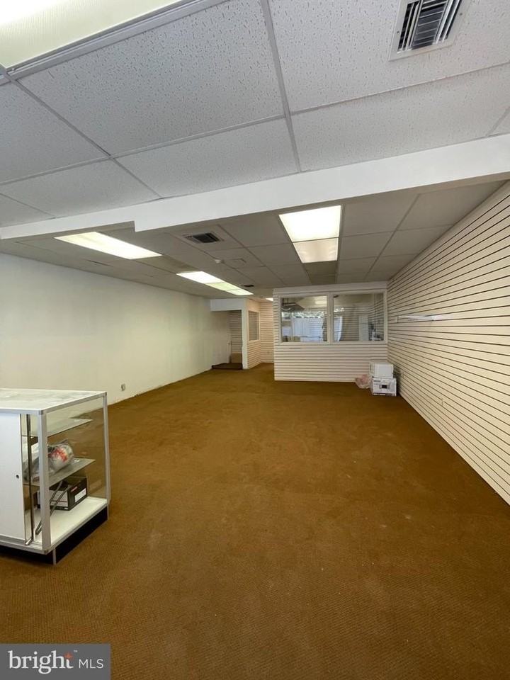 614 South Ave - Photo 6 of 9