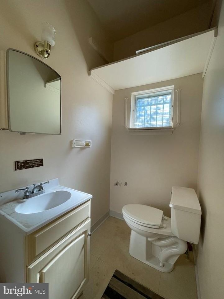 614 South Ave - Photo 7 of 9