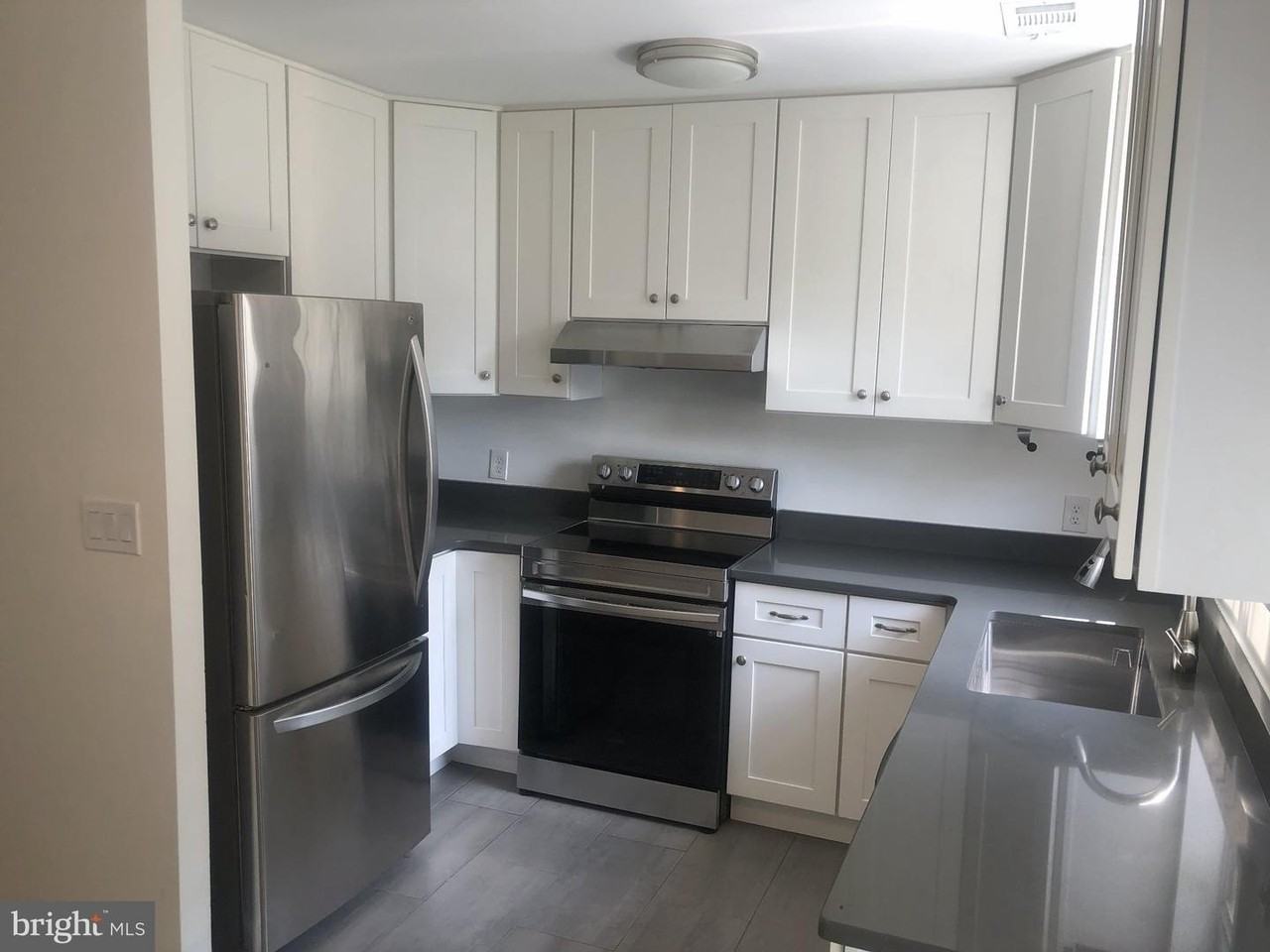 2707 S Walter Reed Dr - Photo 6 of 21