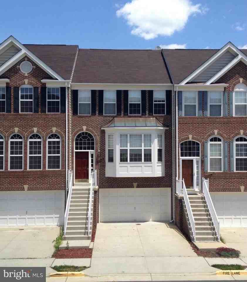 165 Spencer Ter Se - Photo 2 of 3