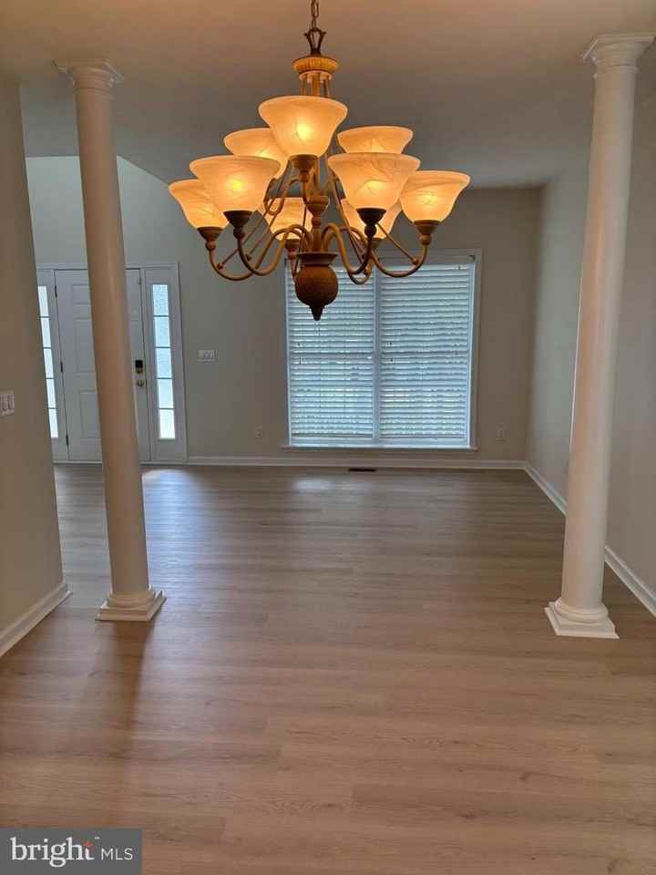 38 Hot Springs Way - Photo 6 of 32