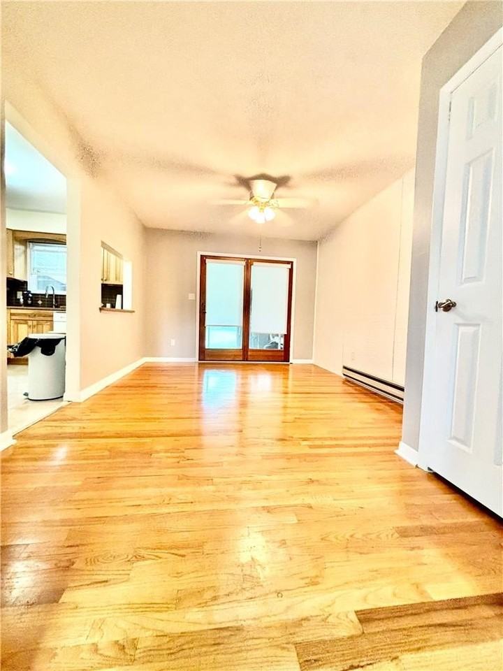 6210 Glen Ct - Photo 6 of 19