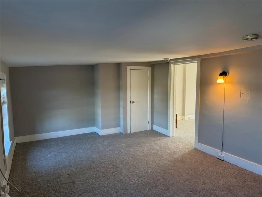 116 S 6th St #3 - Photo 4 of 13