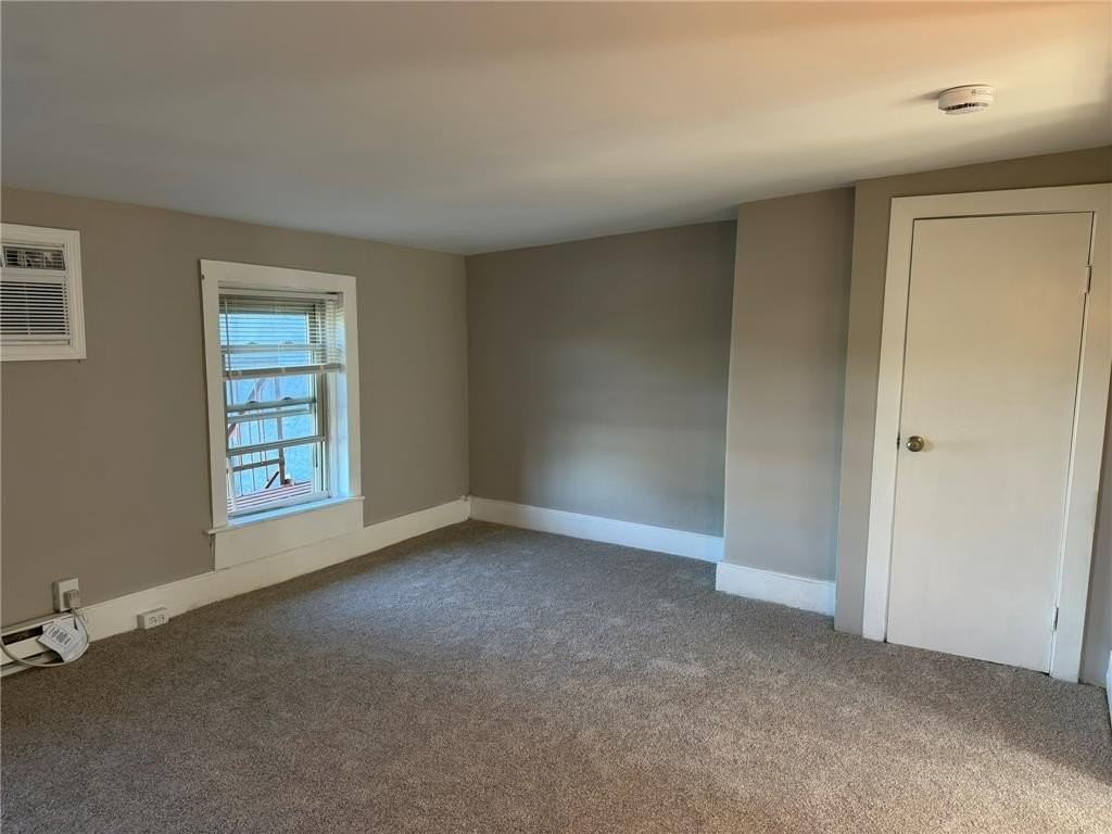 116 S 6th St #3 - Photo 5 of 13
