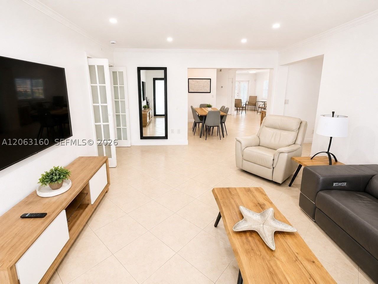 5744 Sw 54th Ter #0 - Photo 5 of 19