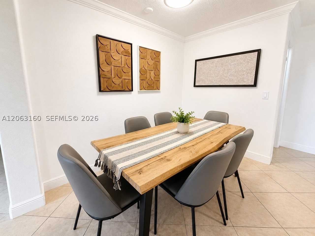 5744 Sw 54th Ter #0 - Photo 6 of 19