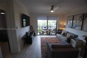 featured image of 511 Lucerne Ave #306