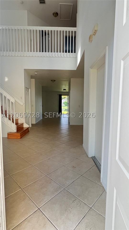 19351 Sw 61st St #19351 - Photo 7 of 28