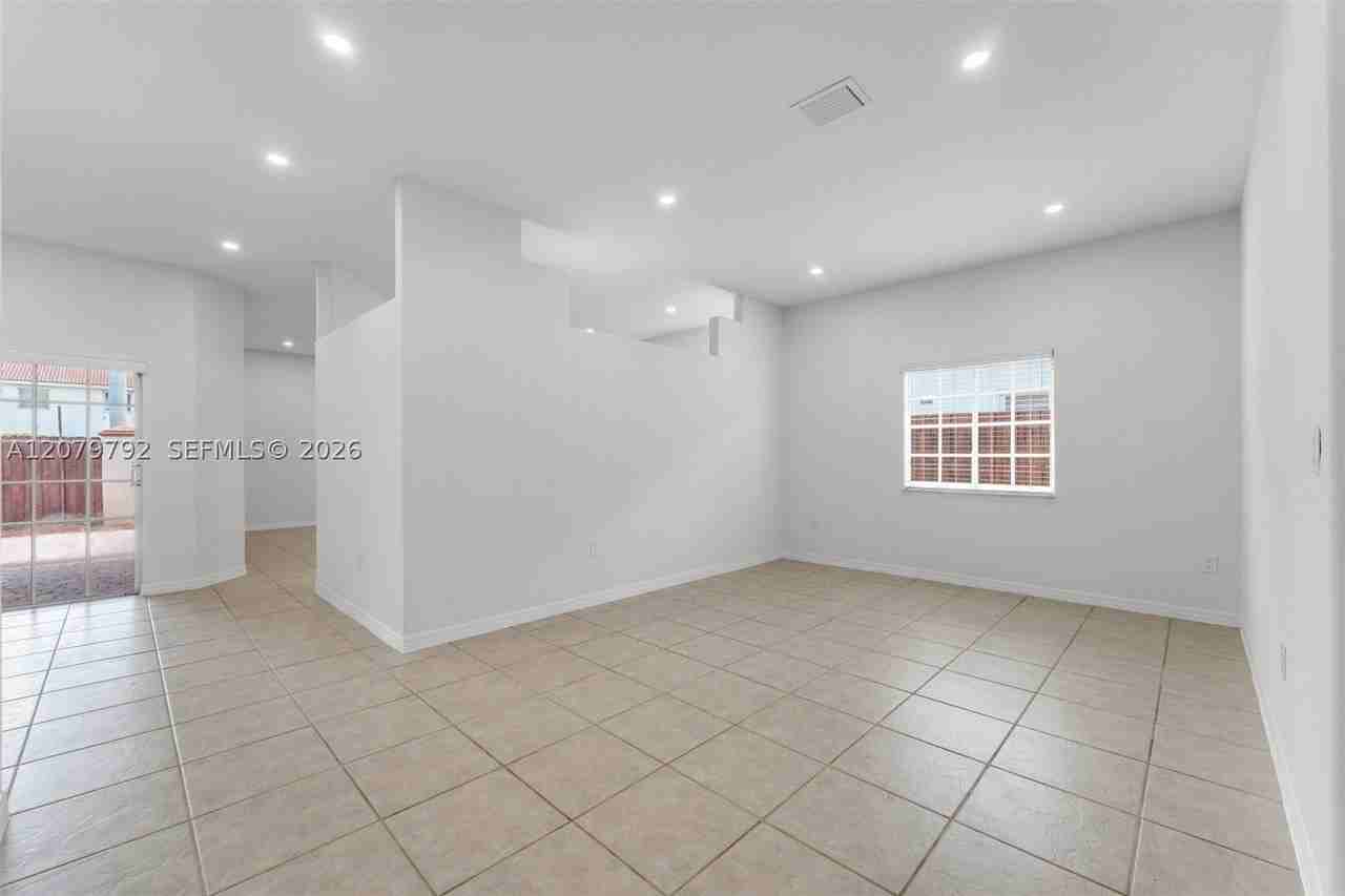 16264 Sw 55th Ter #0 - Photo 4 of 24