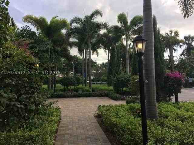11776 Sw 13th Ln #11776 - Photo 6 of 8