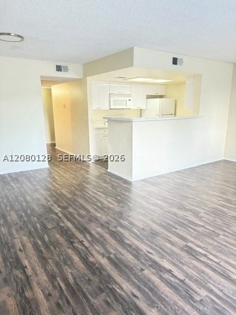 8307 Coral Lake Ln #8307 - Photo 7 of 14