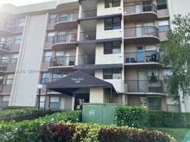 featured image of 2701 Riverside Dr #109B